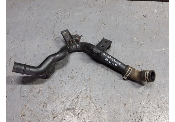 Патрубок системи охолодження Peugeot, Citroen 1.4, 1.6, 1.6 16V, 9640621780